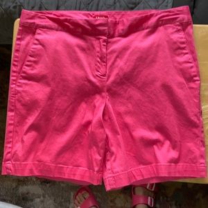 Women’s Izod shorts size 8
